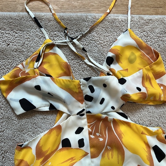 LULUS Dress - Picture 4 of 6